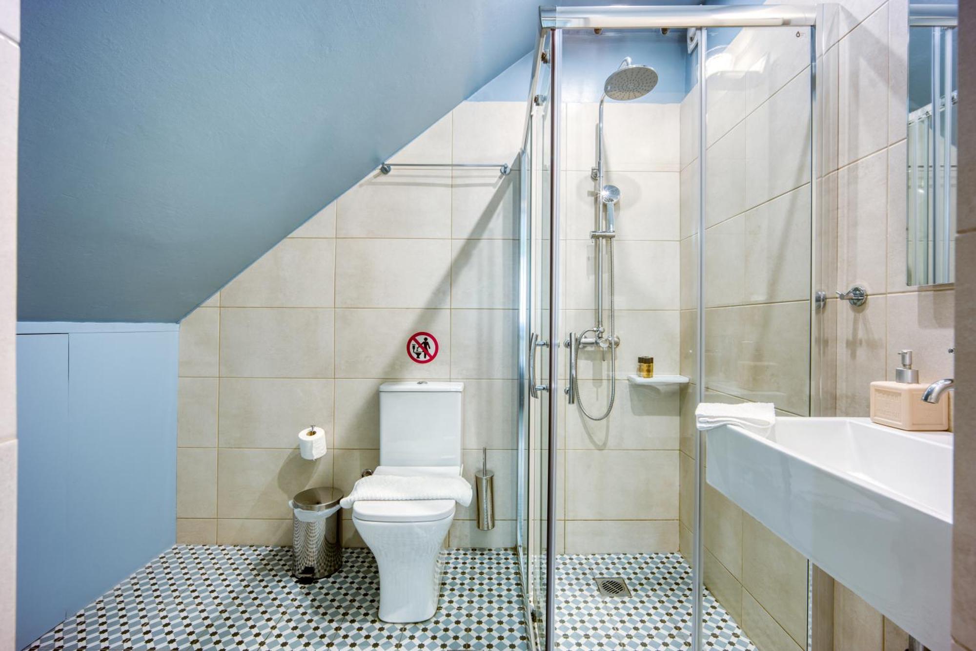 Bentzi...Boutique Apartment 1, Classic Double With Kitchenette, 2 Guests เอเธนส์ ภายนอก รูปภาพ